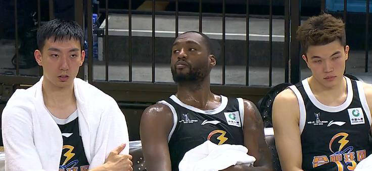 北青谈新赛季准入：梯队建设减量意在减负，对欠薪仍零容忍（北青评新季准入：精简梯队为减负，欠薪依旧零容忍）