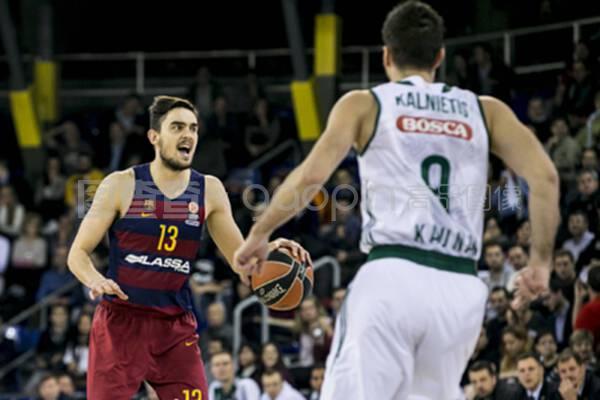 中超：上海海港主场4-1大胜深圳（中超：上海海港主场4比1击败深圳队）