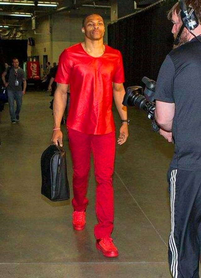 苏翊鸣雪飞天再夺冠（苏翊鸣再度飞天夺冠）