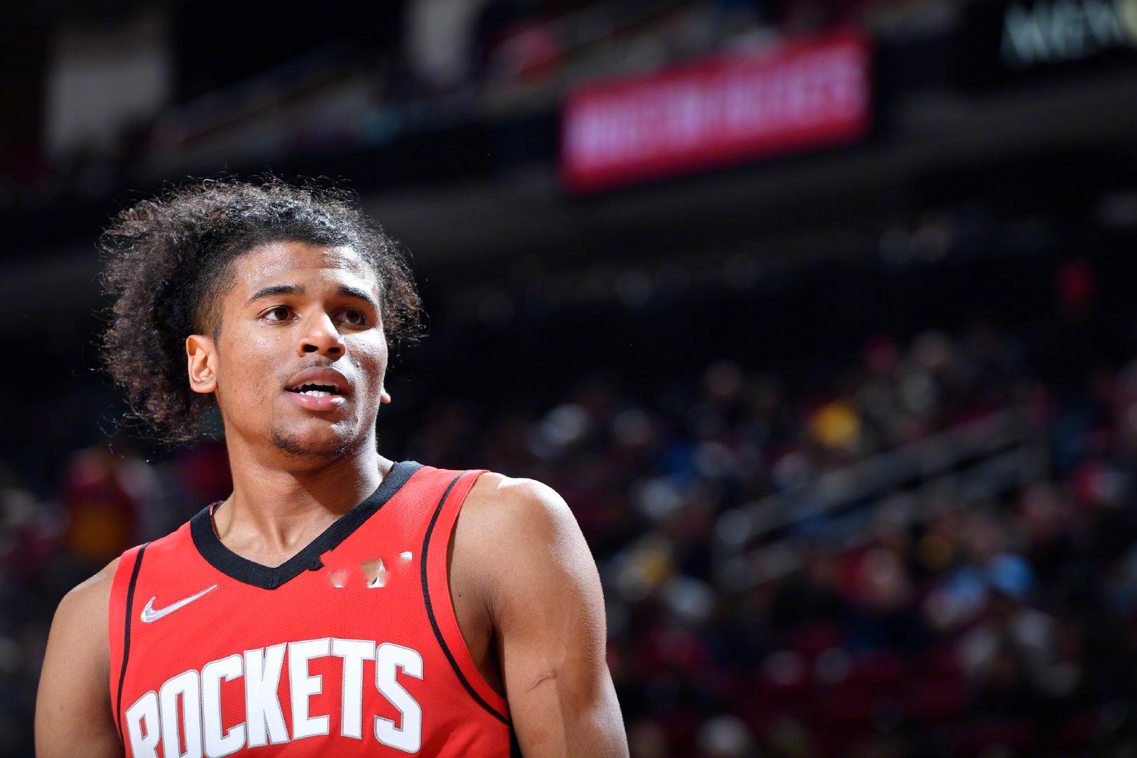 加斯佩里尼：我们必须专注到比赛最后一刻，而不是急着去洗澡（加斯佩里尼：专注到终场哨响，别急着去洗澡）